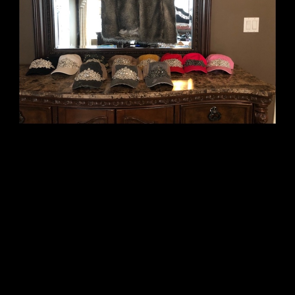Beautiful bling caps pick color
